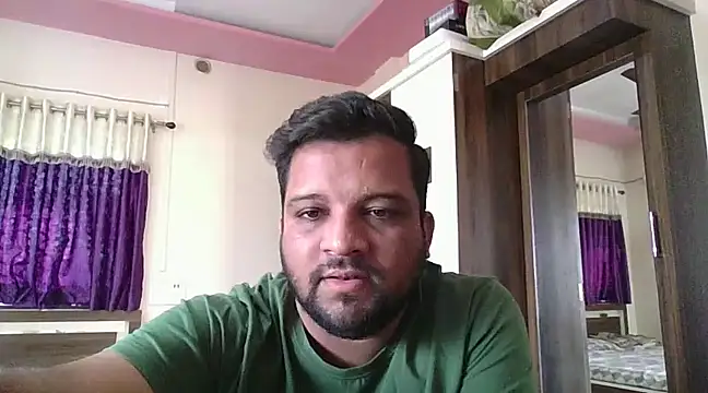 Snapshot of dhruv_love chatting on 7, 2, 2025 dhruv love online show from 7, 2, 2025