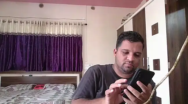 Snapshot of dhruv_love chatting on 17, 2, 2025 dhruv love online show from 17, 2, 2025