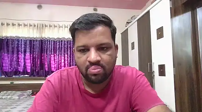Snapshot of dhruv_love chatting on 24, 2, 2025 dhruv love online show from 24, 2, 2025