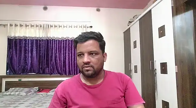 Snapshot of dhruv_love chatting on 24, 2, 2025 dhruv love online show from 24, 2, 2025