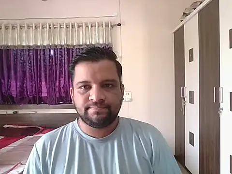 Snapshot of dhruv_love chatting on 19, 9, 2025 dhruv love online show from 19, 9, 2025