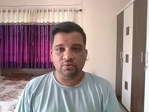 Snapshot of dhruv_love chatting on 16, 10, 2025 dhruv love online show from 16, 10, 2025