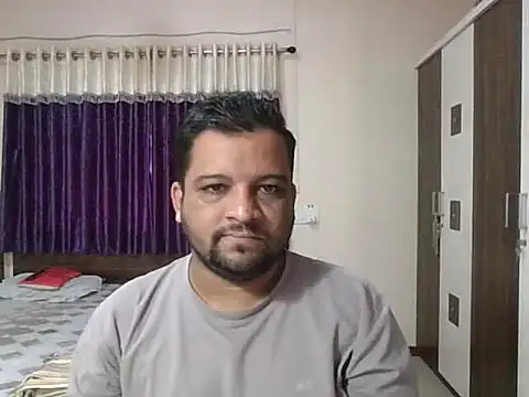 Snapshot of dhruv_love chatting on 30, 10, 2025 dhruv love online show from 30, 10, 2025