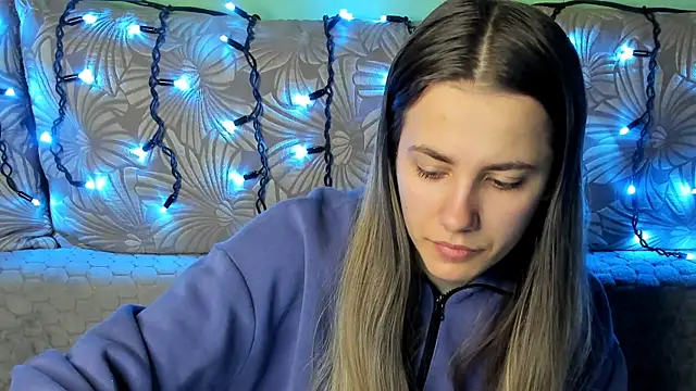 MaggieCake online show from 8, 2, 2026