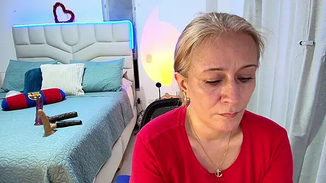 Snapshot of Naty_Stone chatting on 17, 7, 2026 Naty Stone online show from 17, 7, 2026