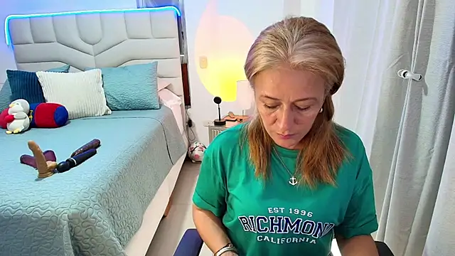 Snapshot of Naty_Stone chatting on 21, 7, 2026 Naty Stone online show from 21, 7, 2026