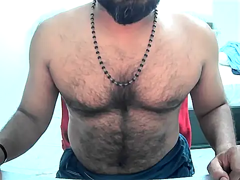 Snapshot of VINU26BLR chatting on 4, 3, 2026 VINU26BLR online show from 4, 3, 2026