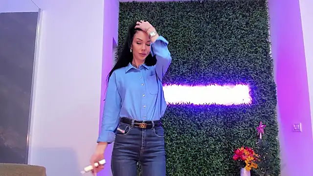 realhotfallingdevil online show from 4, 12, 2025