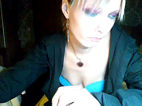 WildMissNiks online show from 10, 12, 2024