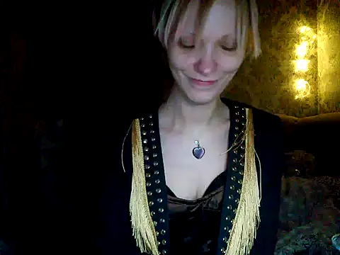 WildMissNiks online show from 22, 12, 2024