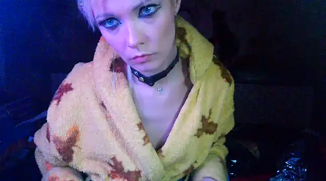 WildMissNiks online show from 26, 2, 2025