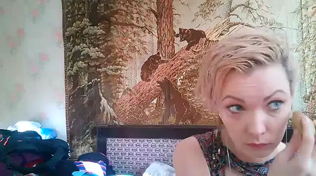 WildMissNiks online show from 9, 3, 2025