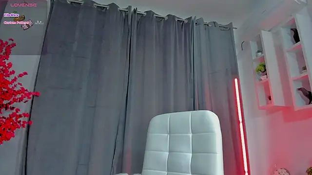 Raven Luna online show from 6, 12, 2024