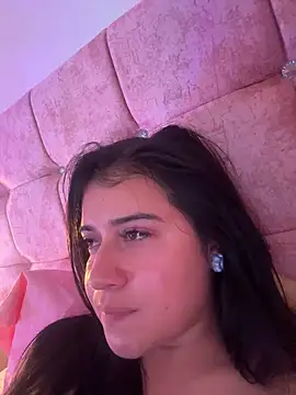 Snapshot of KallyMyller1 chatting on 14, 12, 2024 KallyMyller1 online show from 14, 12, 2024