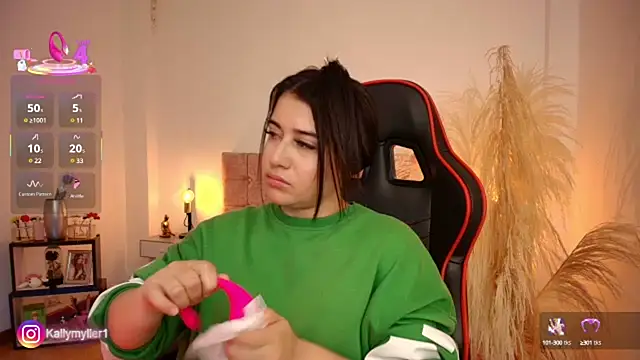 Snapshot of KallyMyller1 chatting on 10, 3, 2025 KallyMyller1 online show from 10, 3, 2025