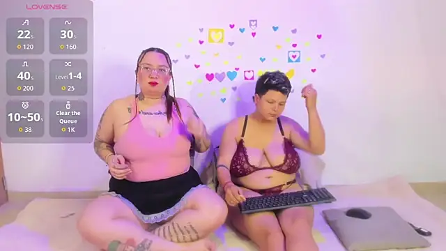 MiaYMolly online show from 6, 4, 2026