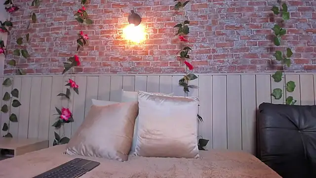 maryevans  online show from 14, 1, 2026