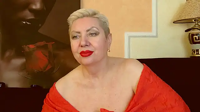 LadyPosh online show from 3, 1, 2025