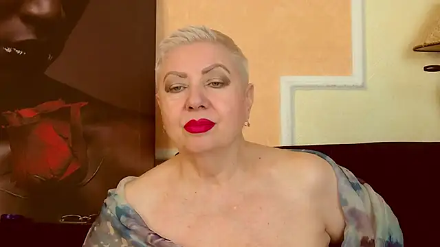 LadyPosh online show from 8, 7, 2026