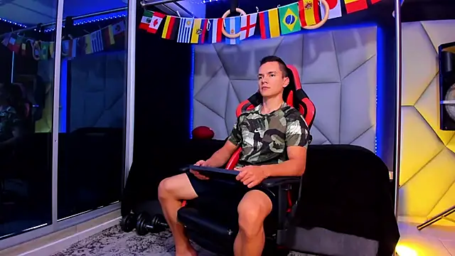Aydenmiller96 online show from 2, 7, 2026