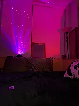 Snapshot of thebrattygoddess chatting on 9, 3, 2025 thebrattygoddess online show from 9, 3, 2025