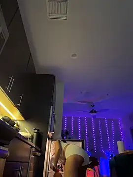 thebrattygoddess online show from 9, 5, 2026