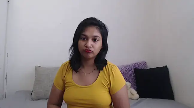 Snapshot of Indianbloom- chatting on 2, 1, 2025 Indianbloom- online show from 2, 1, 2025