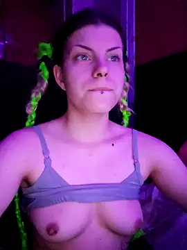 Elunaa online show from 11, 1, 2025