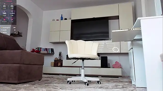 Snapshot of silver_eve chatting on 3, 4, 2026 silver eve online show from 3, 4, 2026