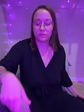  minikui  online show from 19, 10, 2025