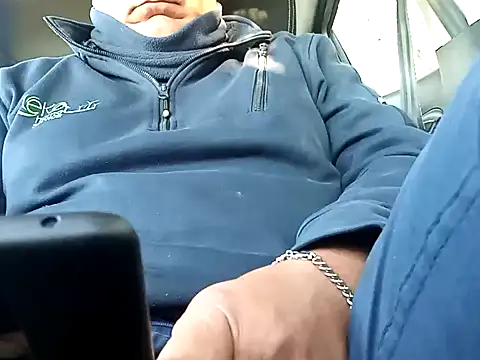 Snapshot of totino975 chatting on 30, 12, 2024 totino975 online show from 30, 12, 2024