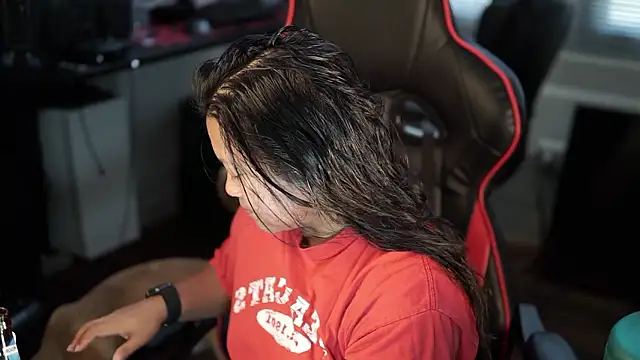 Bubbleliyah online show from 1, 12, 2024