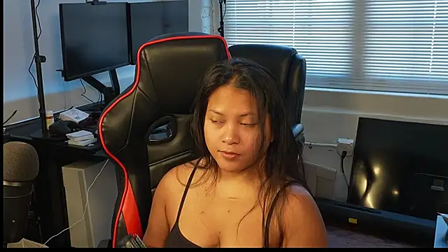 Bubbleliyah online show from 26, 2, 2025