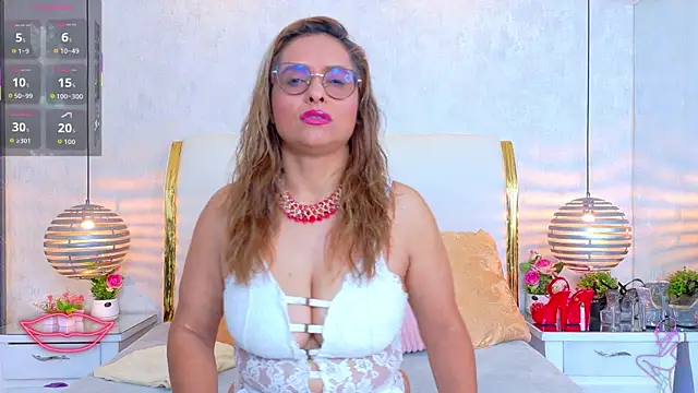 MarilynVega1 online show from 17, 7, 2026