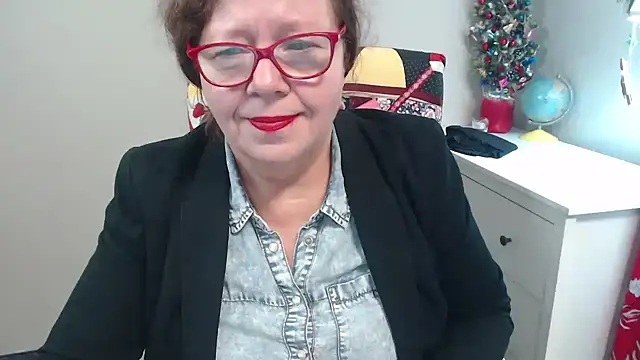 Adelewildx online show from 23, 12, 2024