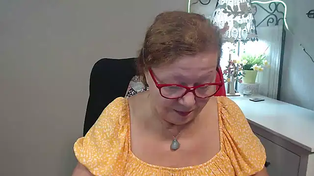Adelewildx online show from 10, 9, 2025