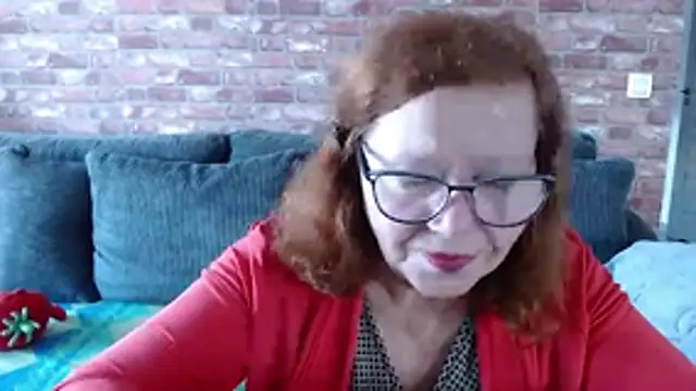 Adelewildx online show from 18, 10, 2025