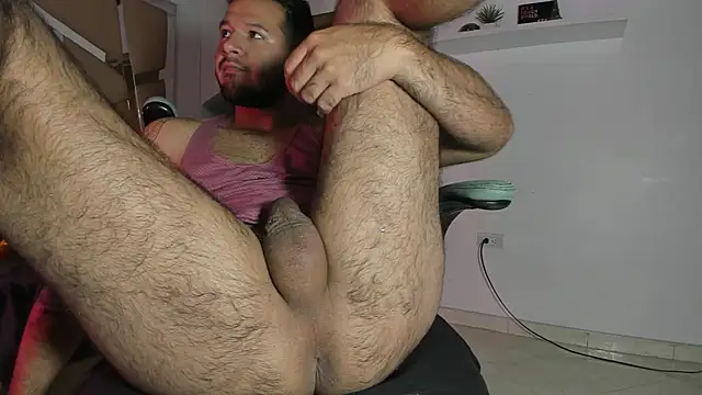 Snapshot of mister_miike chatting on 22, 1, 2025 mister miike online show from 22, 1, 2025