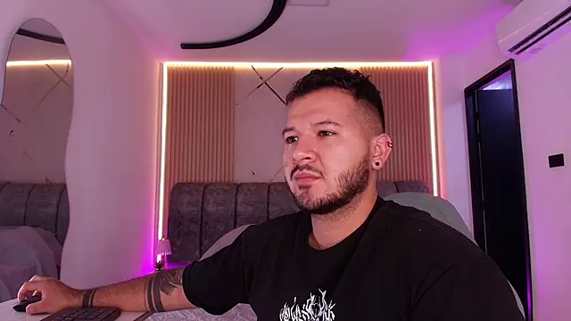 mister miike online show from 15, 4, 2026