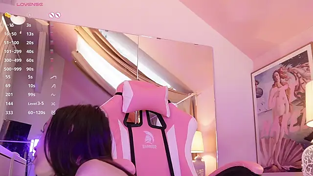 KirstenDanston online show from 8, 3, 2025