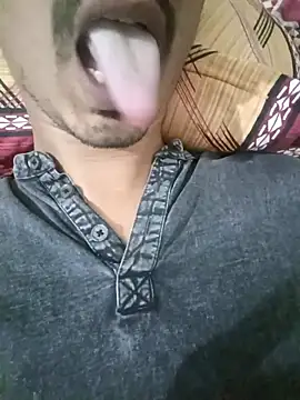 dreamtoungelick69 online show from 2, 4, 2026