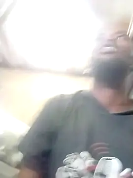 Snapshot of angeloreal chatting on 1, 3, 2026 angeloreal online show from 1, 3, 2026