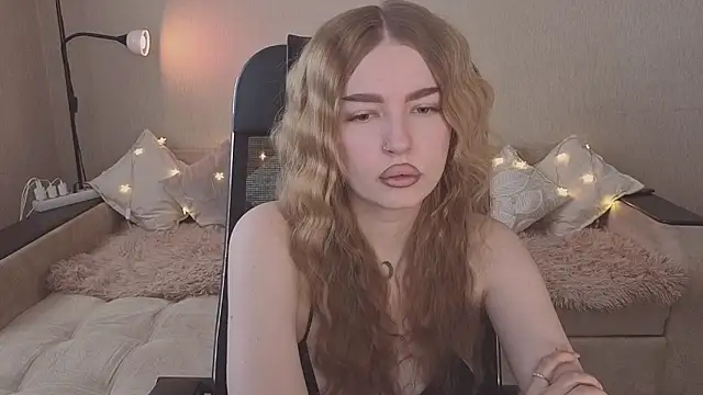 Snapshot of ViolettaLopez chatting on 20, 2, 2026 ViolettaLopez online show from 20, 2, 2026