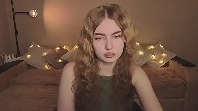 Snapshot of ViolettaLopez chatting on 24, 2, 2026 ViolettaLopez online show from 24, 2, 2026