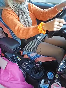 Nathotsexy1 online show from 25, 11, 2025