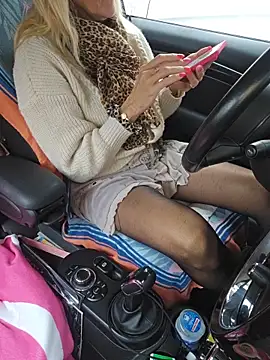 Nathotsexy1 online show from 5, 3, 2026