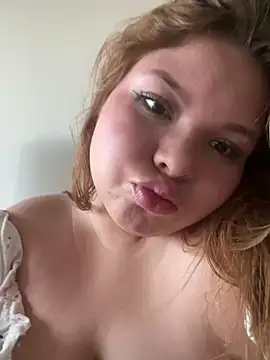 Snapshot of AshlyRouse chatting on 14, 12, 2024 AshlyRouse online show from 14, 12, 2024