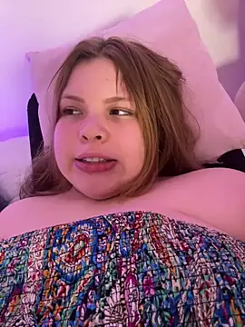 Snapshot of AshlyRouse chatting on 11, 3, 2025 AshlyRouse online show from 11, 3, 2025