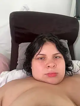 Snapshot of AshlyRouse chatting on 5, 10, 2025 AshlyRouse online show from 5, 10, 2025