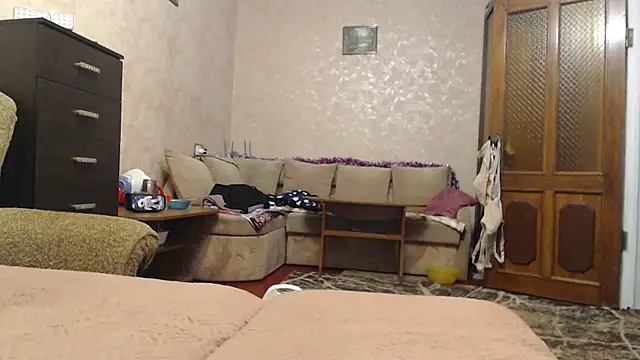 Amy August online show from 21, 12, 2025